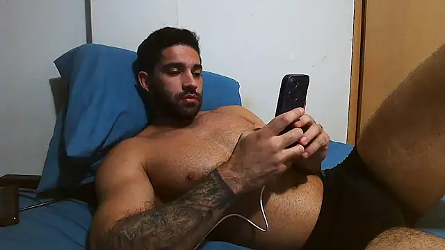 Snapshot of macho_fit chatting on 13, 6, 2026 macho fit online show from 13, 6, 2026