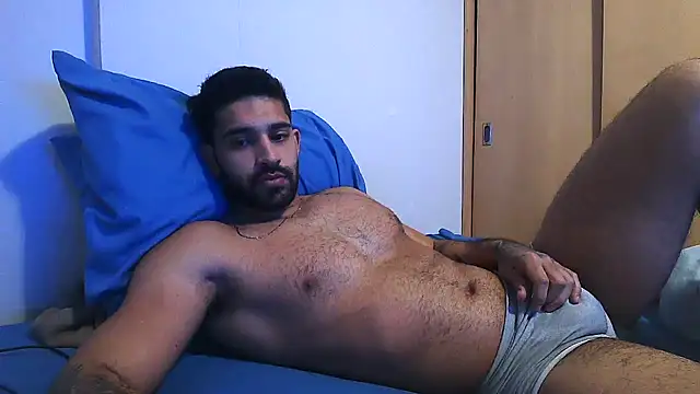 macho fit online show from 8, 10, 2025