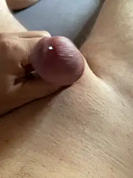 Snapshot of Madboyforever chatting on 14, 3, 2025 Madboyforever online show from 14, 3, 2025