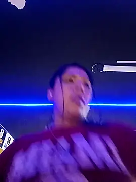 Snapshot of Karenn12 chatting on 5, 2, 2026 Karenn12 online show from 5, 2, 2026