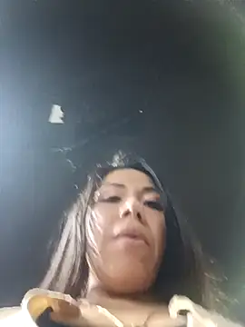 Snapshot of Karenn12 chatting on 8, 11, 2025 Karenn12 online show from 8, 11, 2025