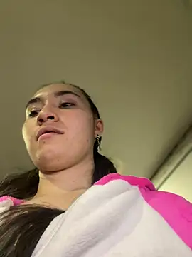 Sophie LS online show from 8, 3, 2025