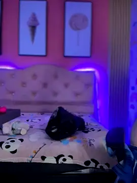 Sophie LS online show from 20, 9, 2025