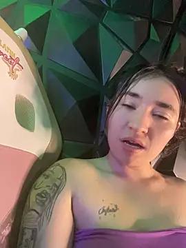 Sophie LS online show from 25, 10, 2025