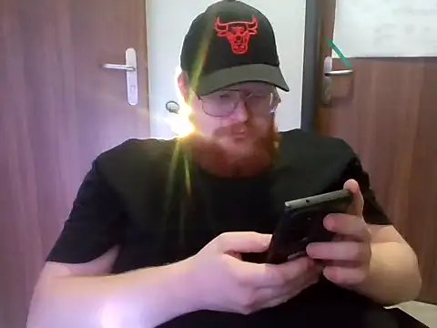 1212lukasz online show from 4, 4, 2026