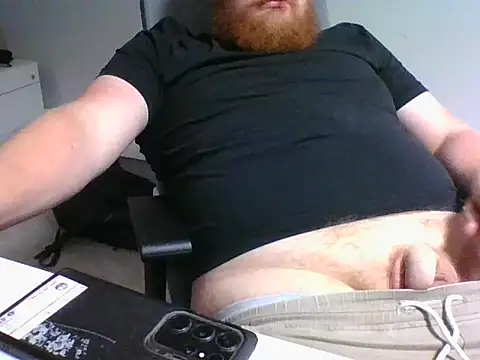 Snapshot of 1212lukasz chatting on 1, 10, 2025 1212lukasz online show from 1, 10, 2025