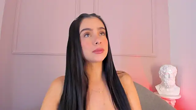 victoria milann online show from 29, 11, 2025