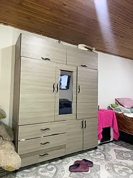 sarawiliamx online show from 7, 4, 2026