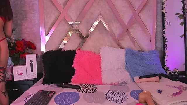 sarawiliamx online show from 2, 4, 2026