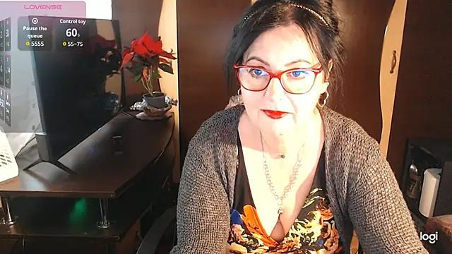 exymilf  online show from 17, 12, 2025