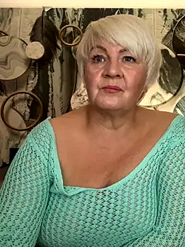 Laura Millf online show from 5, 10, 2025