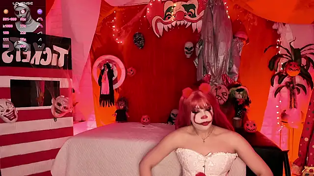 Lizzie-Evans online show from 31, 10, 2025