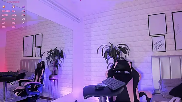 Lizzie-Evans online show from 7, 3, 2026