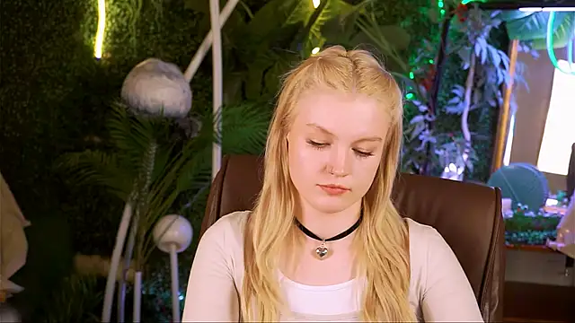 GraceGlamour online show from 17, 3, 2025