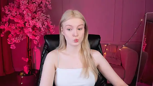 GraceGlamour online show from 14, 3, 2025