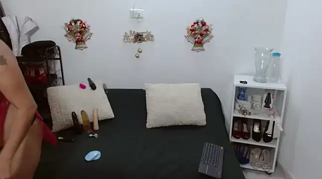 moutbitch online show from 2, 12, 2024