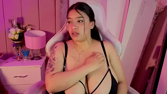 MollyBigBoobs12 online show from 26, 5, 2026