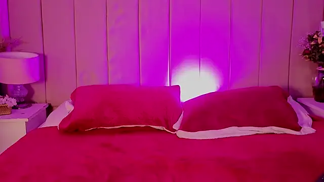 MollyBigBoobs12 online show from 27, 3, 2026