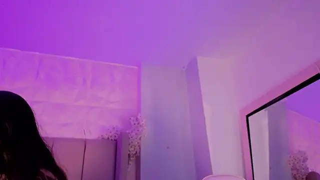 MollyBigBoobs12 online show from 12, 6, 2026
