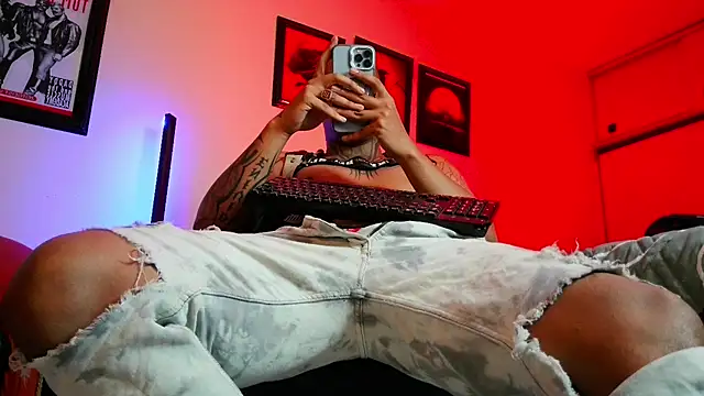 Leonnardo Jaramillo online show from 9, 9, 2025