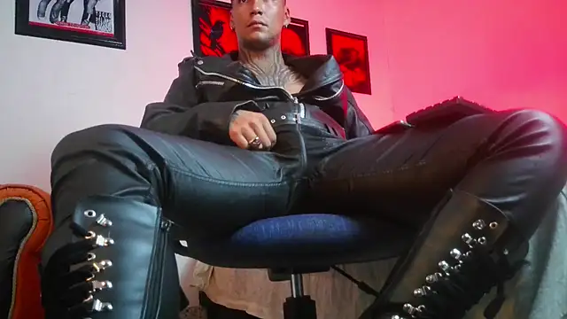 Leonnardo Jaramillo online show from 5, 1, 2026