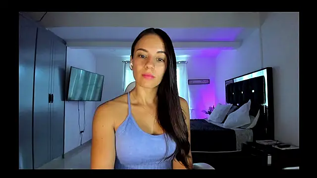 Sara lopez 28 online show from 3, 8, 2026