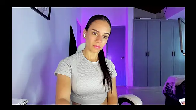 Sara lopez 28 online show from 28, 7, 2026