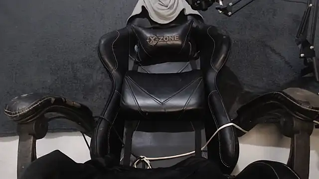 julien xv online show from 21, 3, 2026