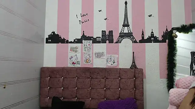 Snapshot of sara_caplerx chatting on 15, 9, 2025 sara caplerx online show from 15, 9, 2025