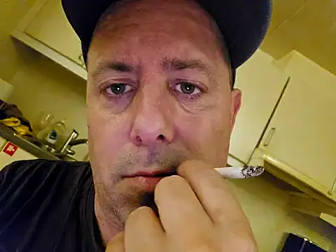 HeteroHotGuy1 online show from 27, 1, 2025