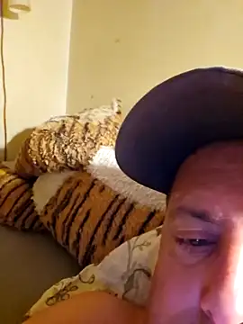 HeteroHotGuy1 online show from 24, 9, 2025