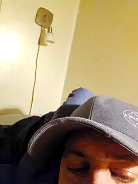 HeteroHotGuy1 online show from 30, 1, 2025