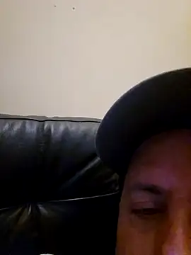 HeteroHotGuy1 online show from 29, 9, 2025