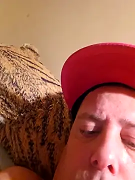 HeteroHotGuy1 online show from 1, 11, 2025