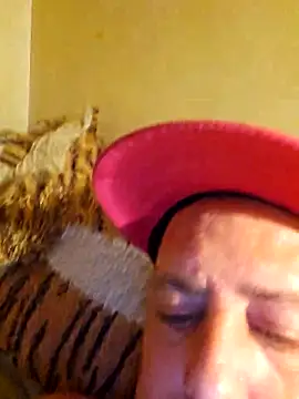 HeteroHotGuy1 online show from 21, 10, 2025