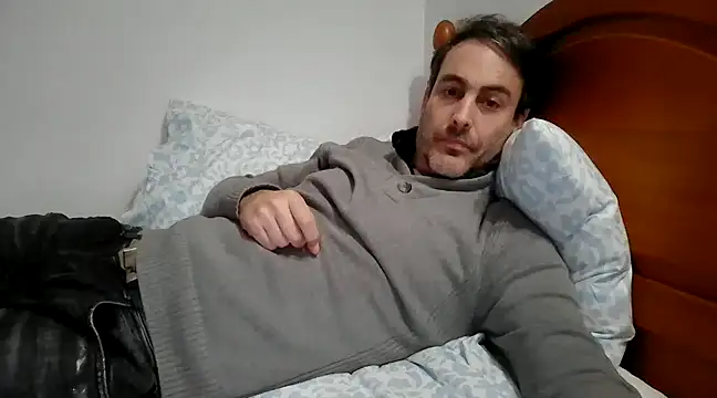 basquehotboy online show from 27, 12, 2024