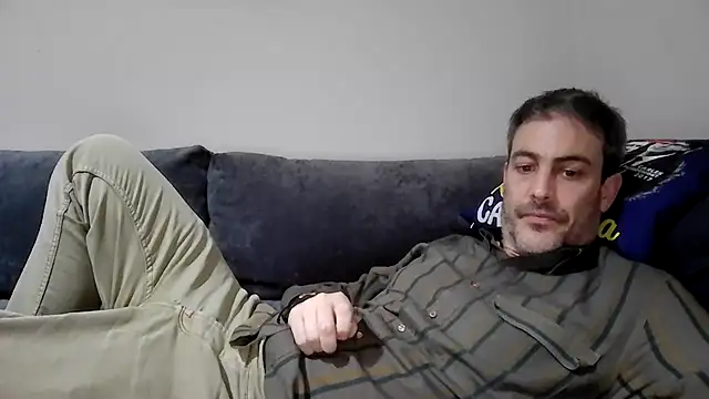 basquehotboy online show from 17, 2, 2025