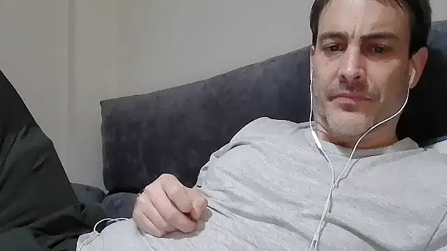 basquehotboy online show from 21, 3, 2025