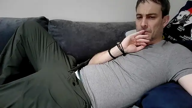 basquehotboy online show from 7, 2, 2025