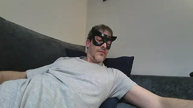 basquehotboy online show from 23, 3, 2025