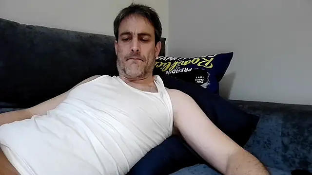 basquehotboy online show from 16, 3, 2025