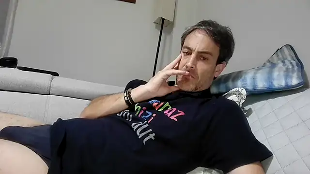 basquehotboy online show from 9, 9, 2025