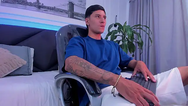 Damian23   online show from 15, 12, 2025