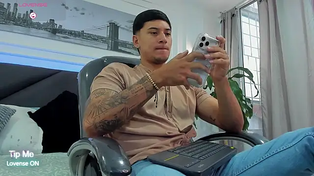 Snapshot of Damian23__ chatting on 16, 1, 2026 Damian23 online show from 16, 1, 2026