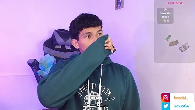 Alexx tc online show from 24, 11, 2025