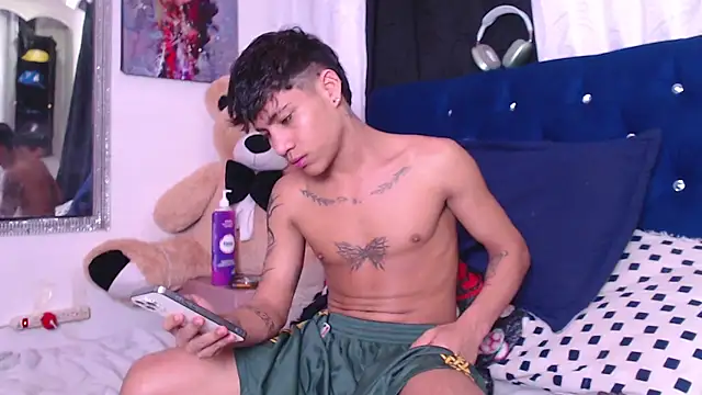 Sexys Boys Hot1 online show from 1, 10, 2025