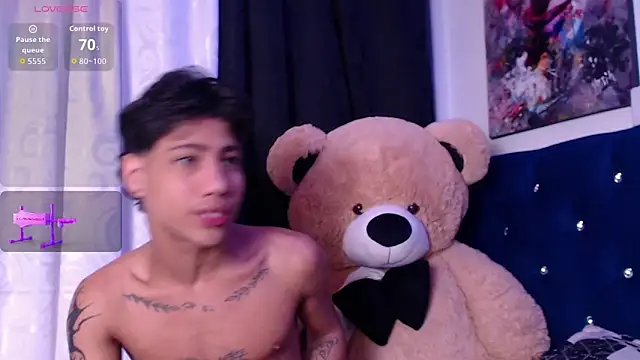 Sexys Boys Hot1 online show from 14, 11, 2025