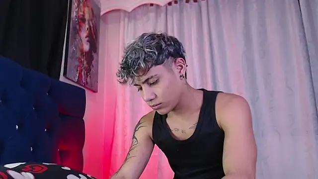 Sexys Boys Hot1 online show from 5, 5, 2026