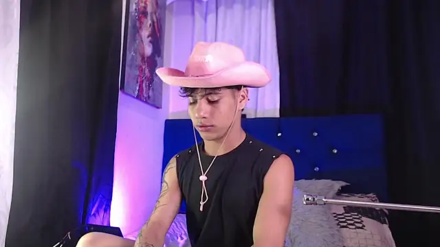 Sexys Boys Hot1 online show from 4, 2, 2026