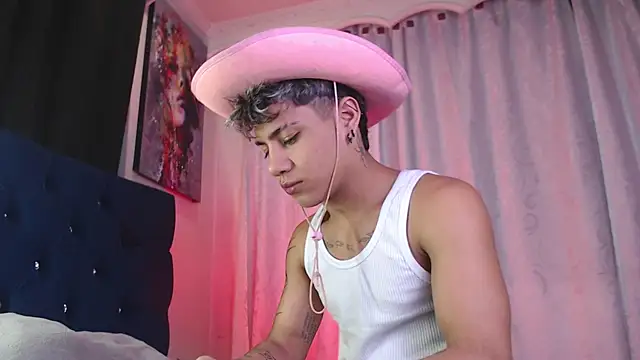 Sexys Boys Hot1 online show from 26, 4, 2026